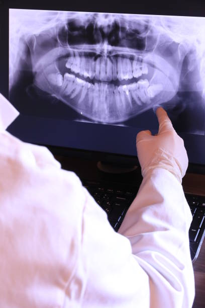 Best Walk-In Emergency Dentist in Watertown Town, MA